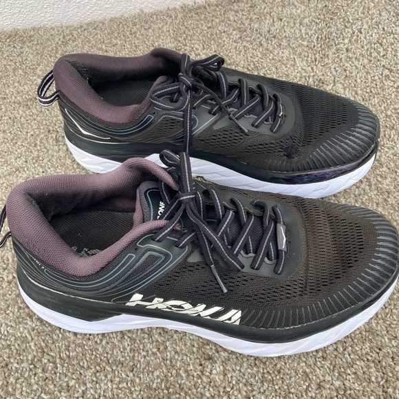 Hoka Shoes - Women's Hoka Bondi 7 Shoes (8.5 US)